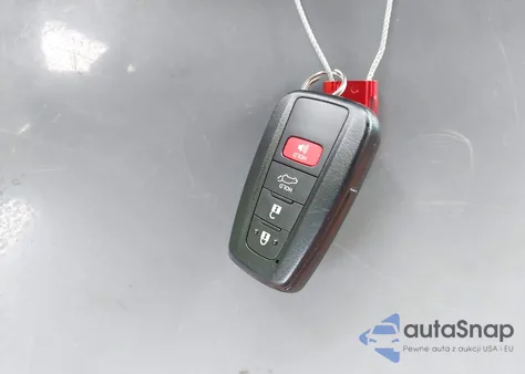 2021 Toyota Highlander Platinum from USA, damaged, VIN 5TDFZRAHXMS038802